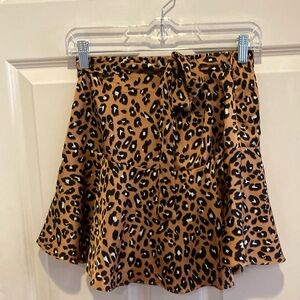 Small vestique skirt